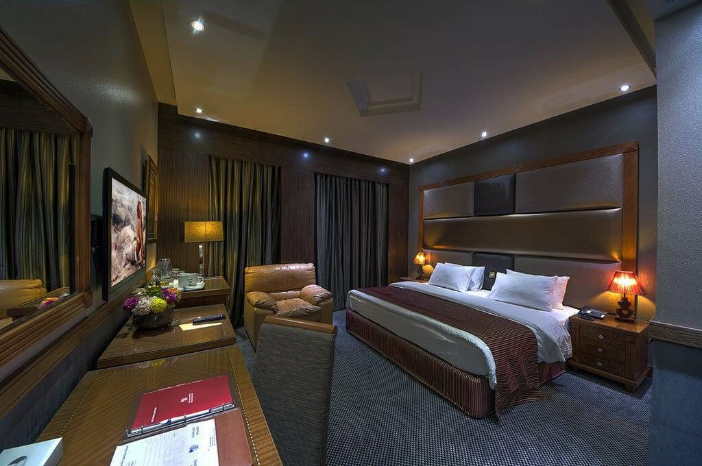 Delmon Palace Hotel Dubai Room photo
