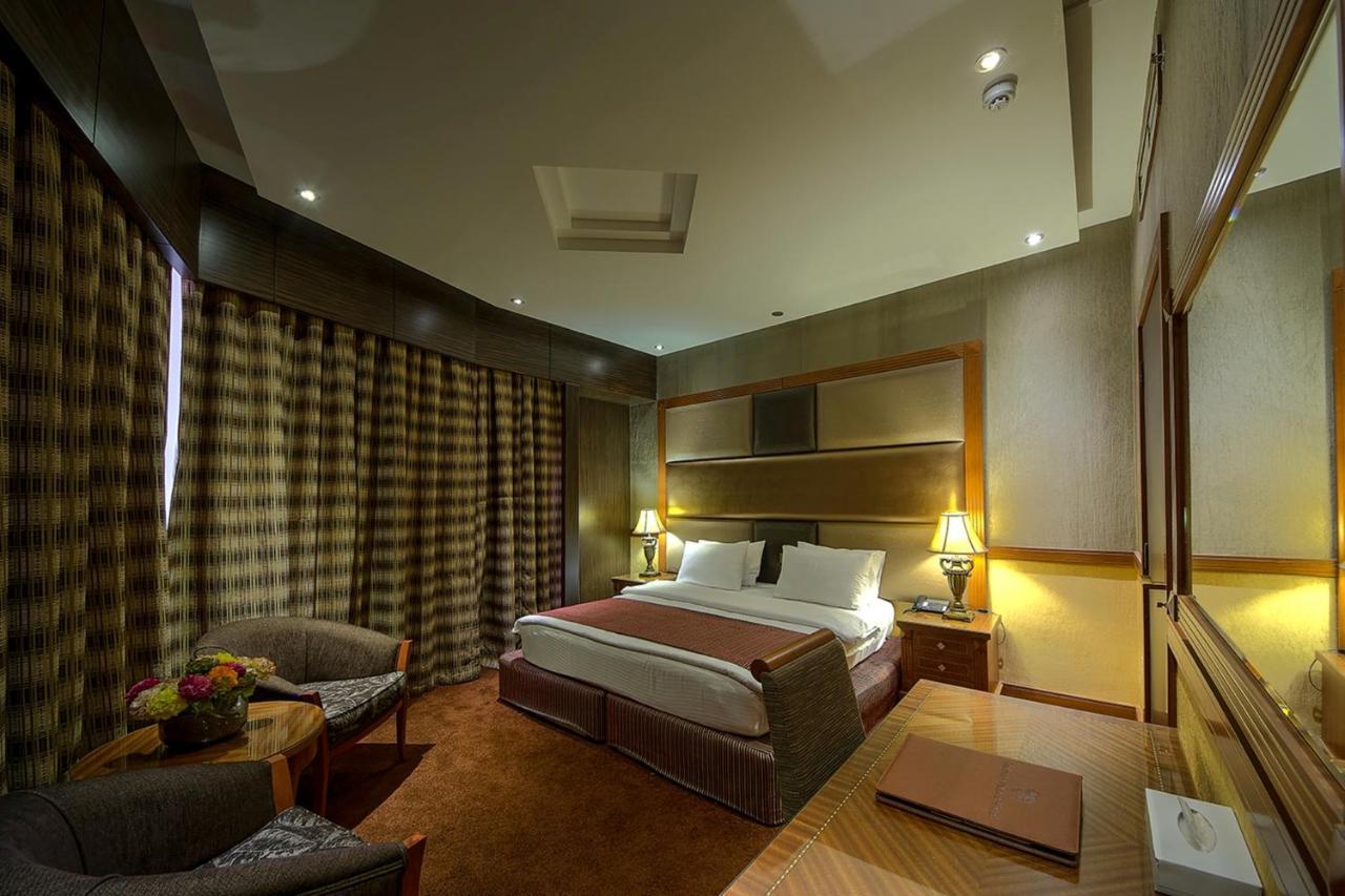 Delmon Palace Hotel Dubai Room photo